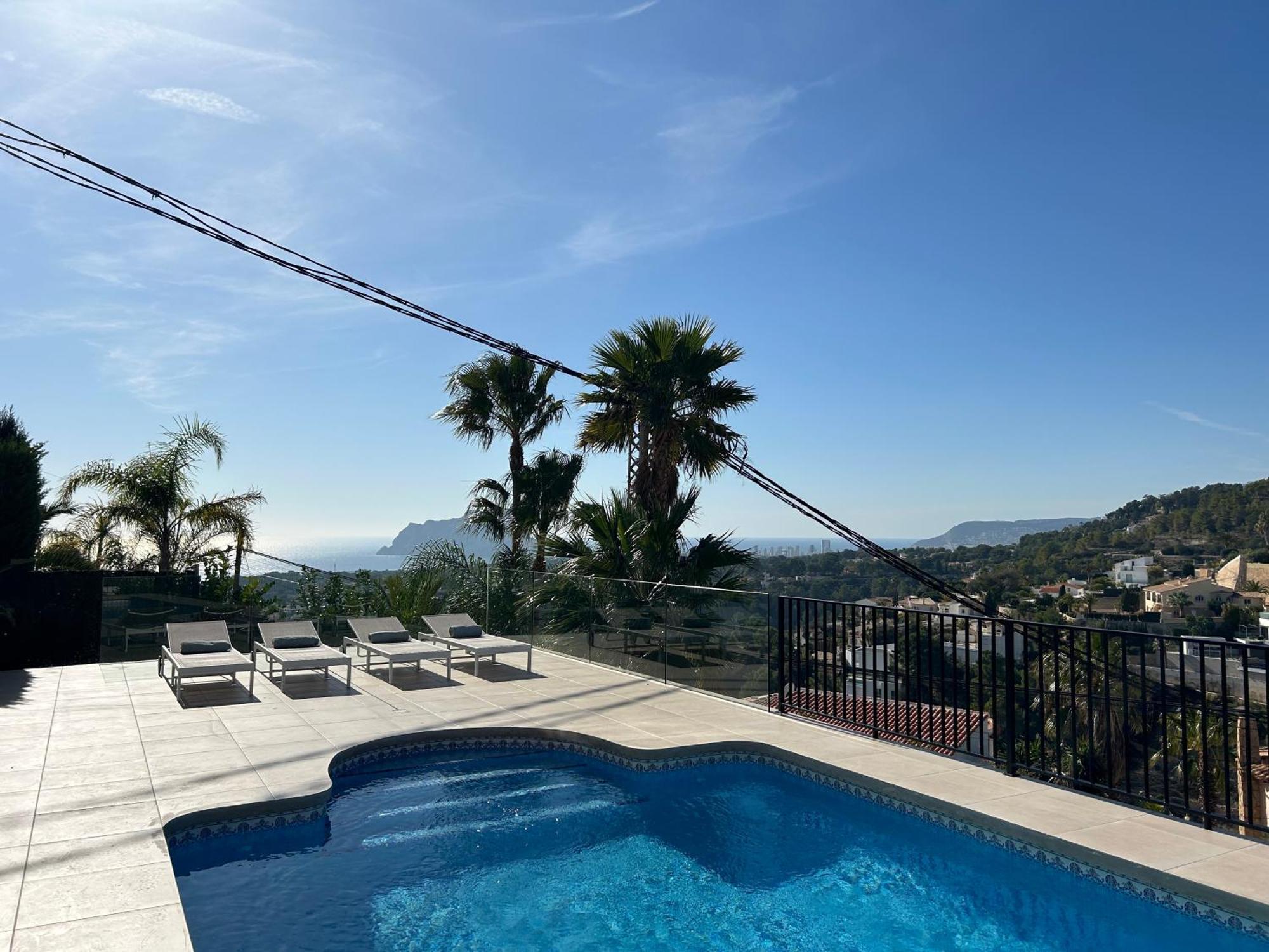 Vil·la Espectacular En By Alterhome